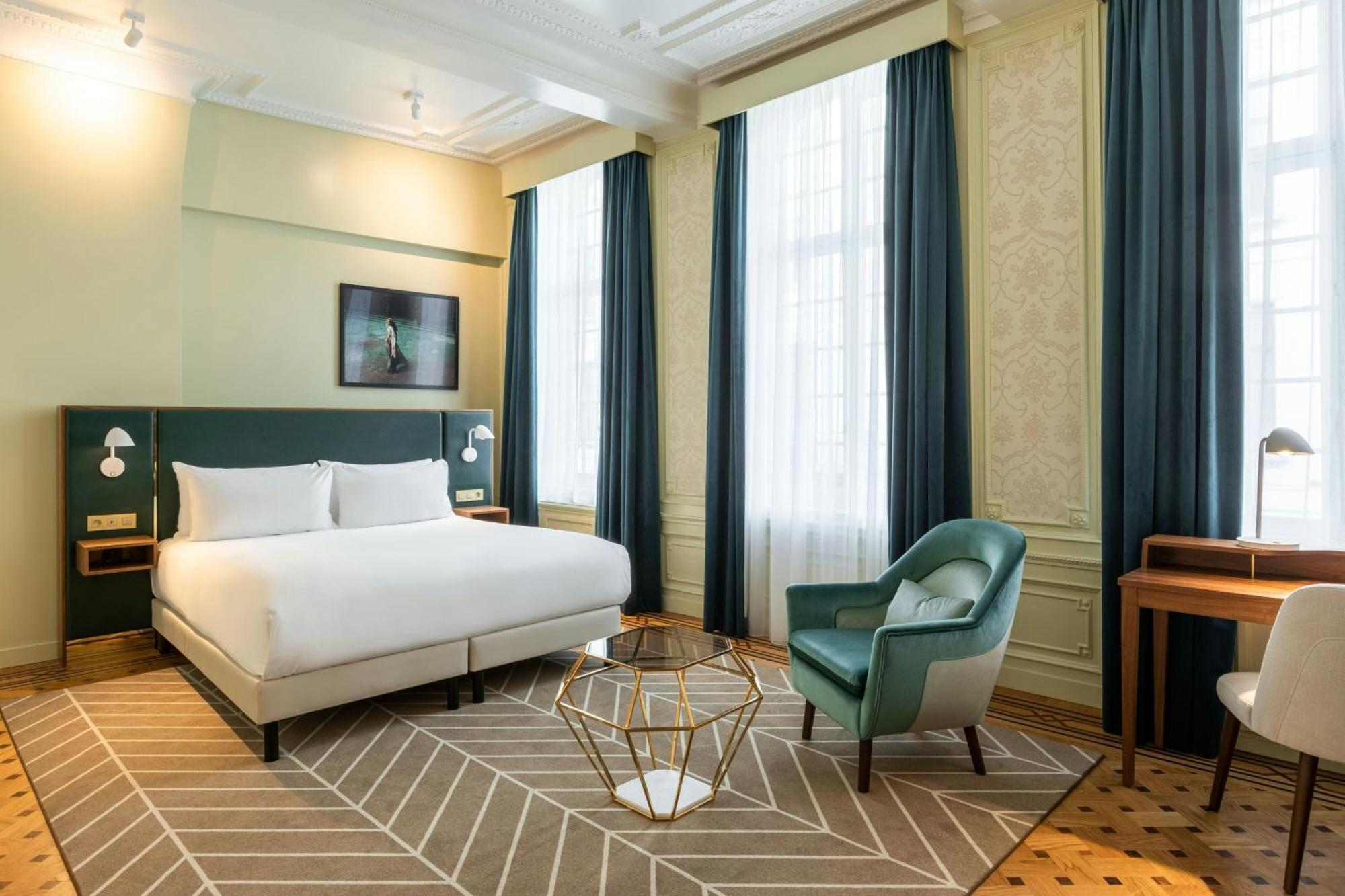 Sapphire House Antwerp, Autograph Collection By Marriott Hotell Exteriör bild A room at the hotel