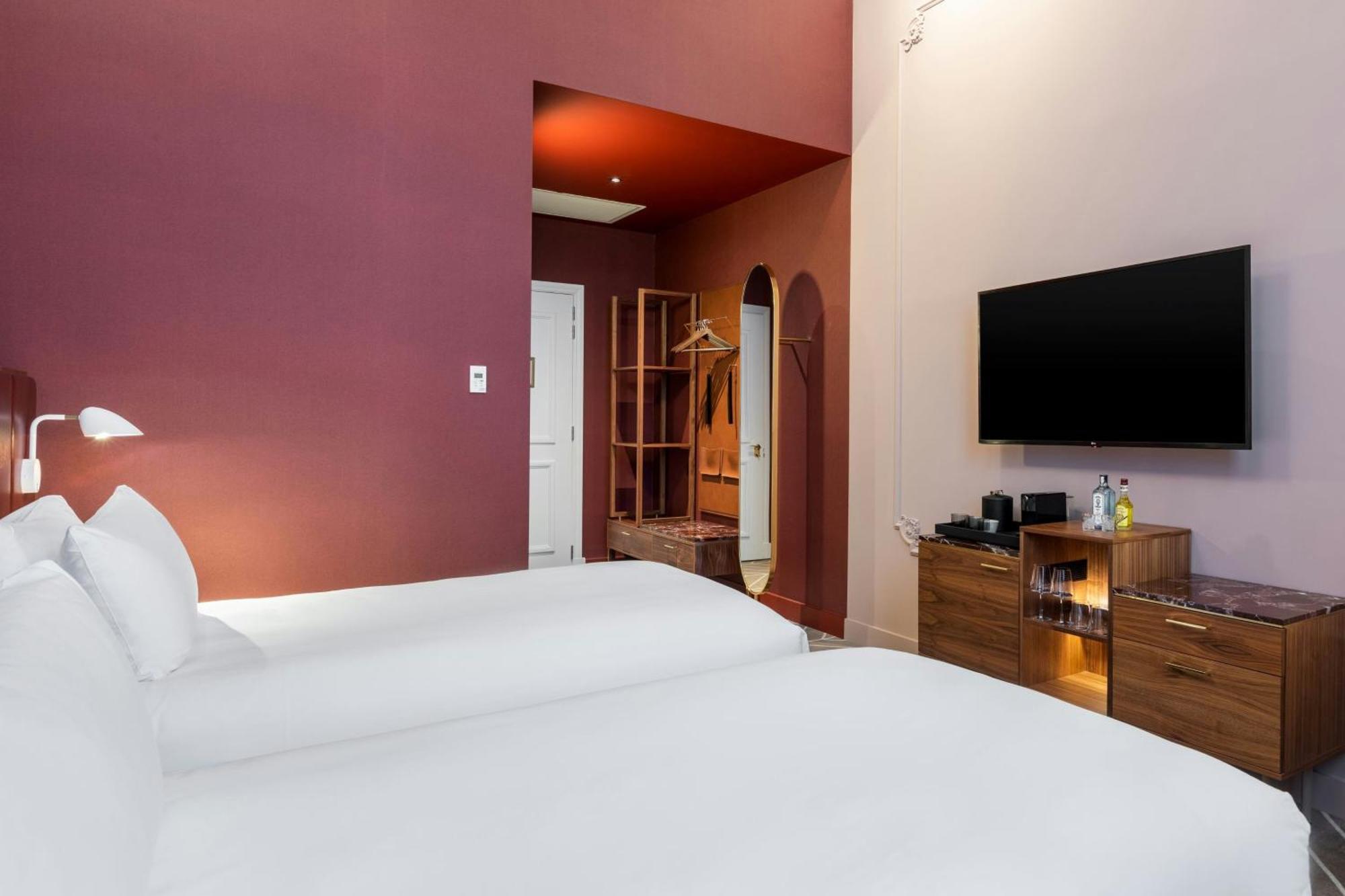 Sapphire House Antwerp, Autograph Collection By Marriott Hotell Exteriör bild A room at the hotel