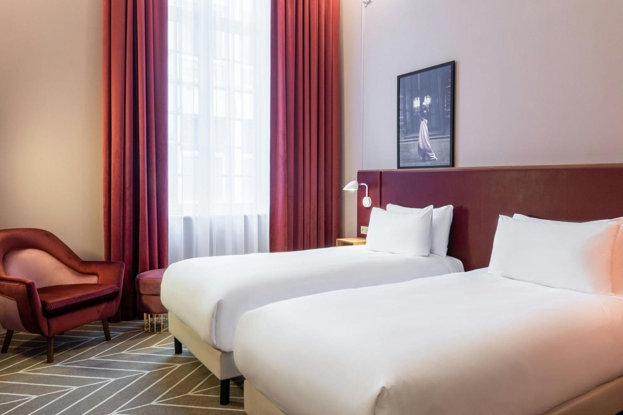 Sapphire House Antwerp, Autograph Collection By Marriott Hotell Exteriör bild A room at the hotel